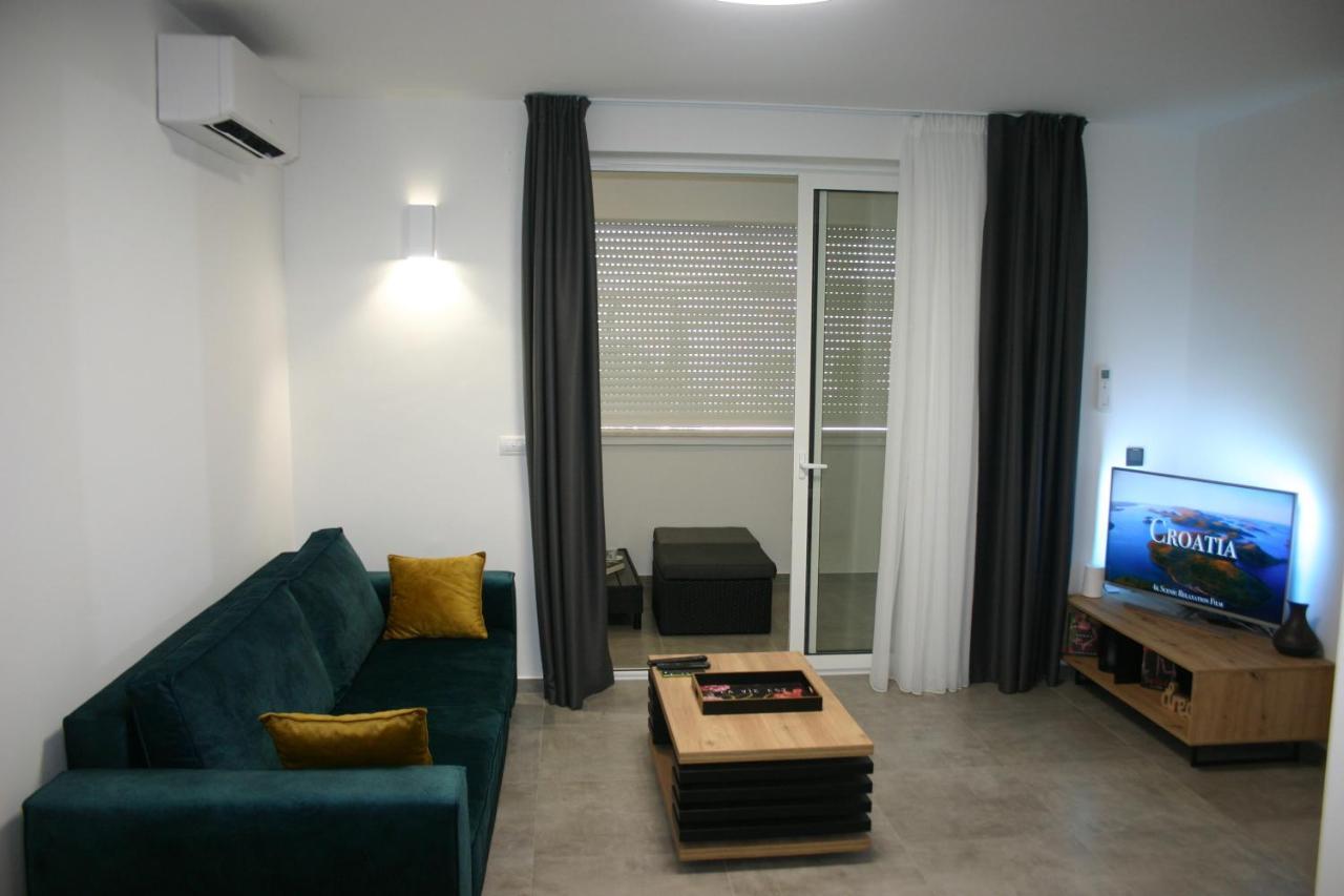 נייביצה Next Door Apartment Maro & Ivan מראה חיצוני תמונה